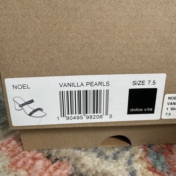 Dolce Vita Noel Heels Vanilla Pearls - Picture 4 of 6